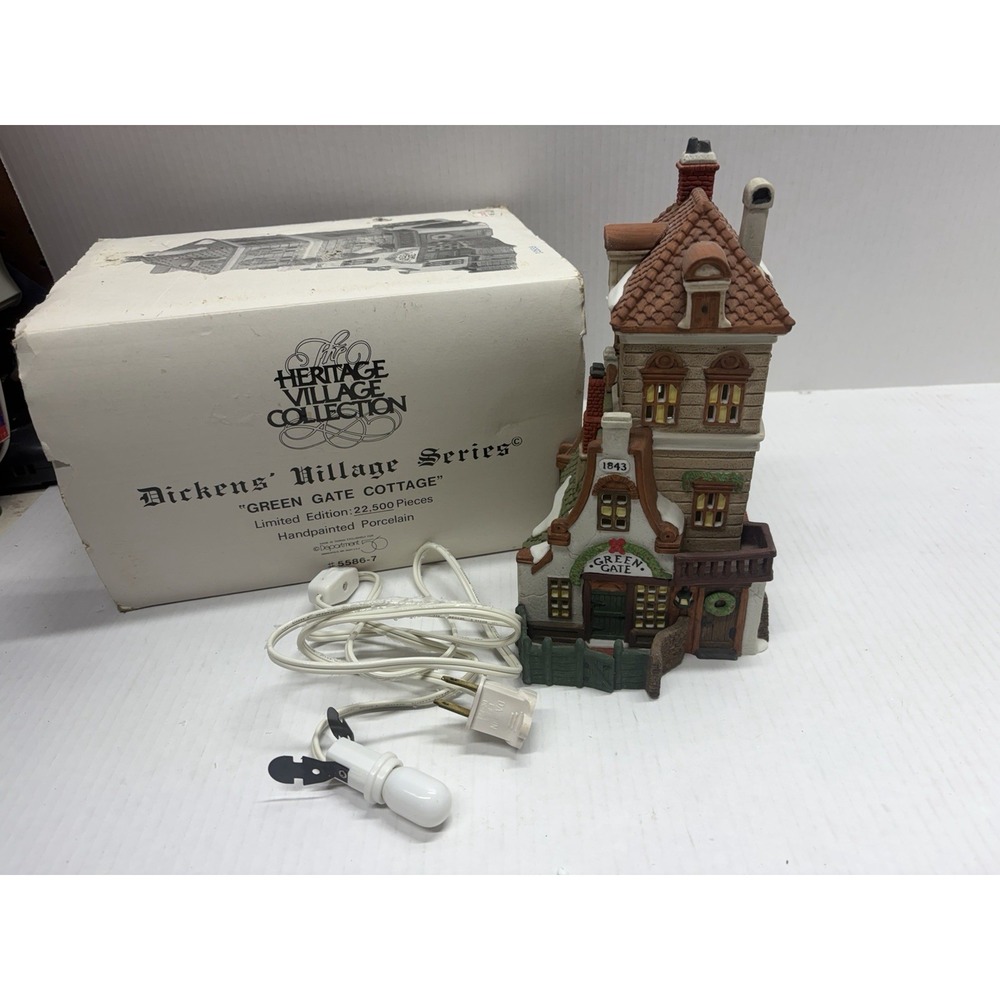 Department 56 Dickens' Village Green Gate Cottage Ltd Ed #5586-7 w/ Box